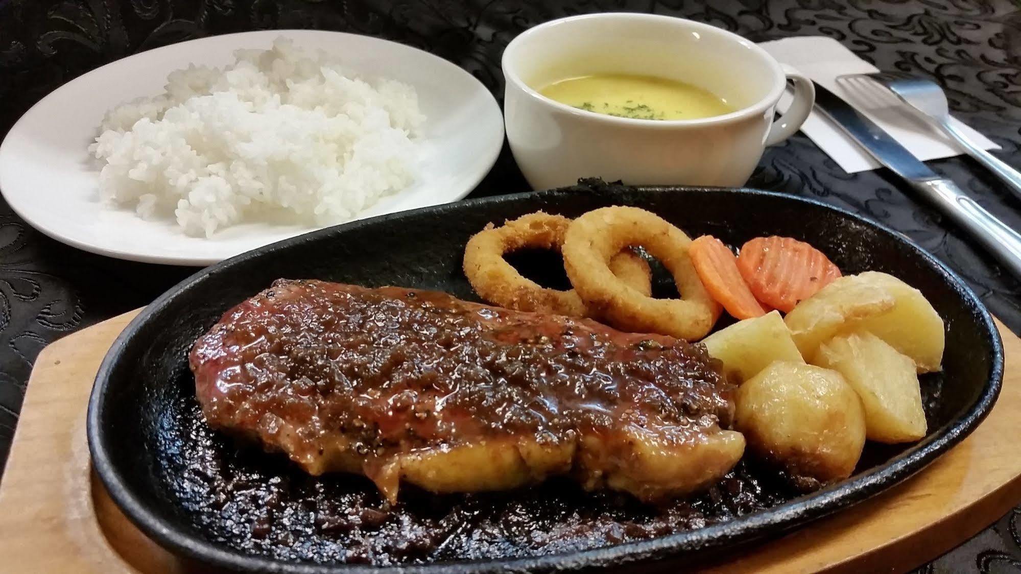 ホテル暴れ狸の鬼袋姫路駅前店 男塾ホテルグループ (Adults Only) Himeji Bagian luar foto